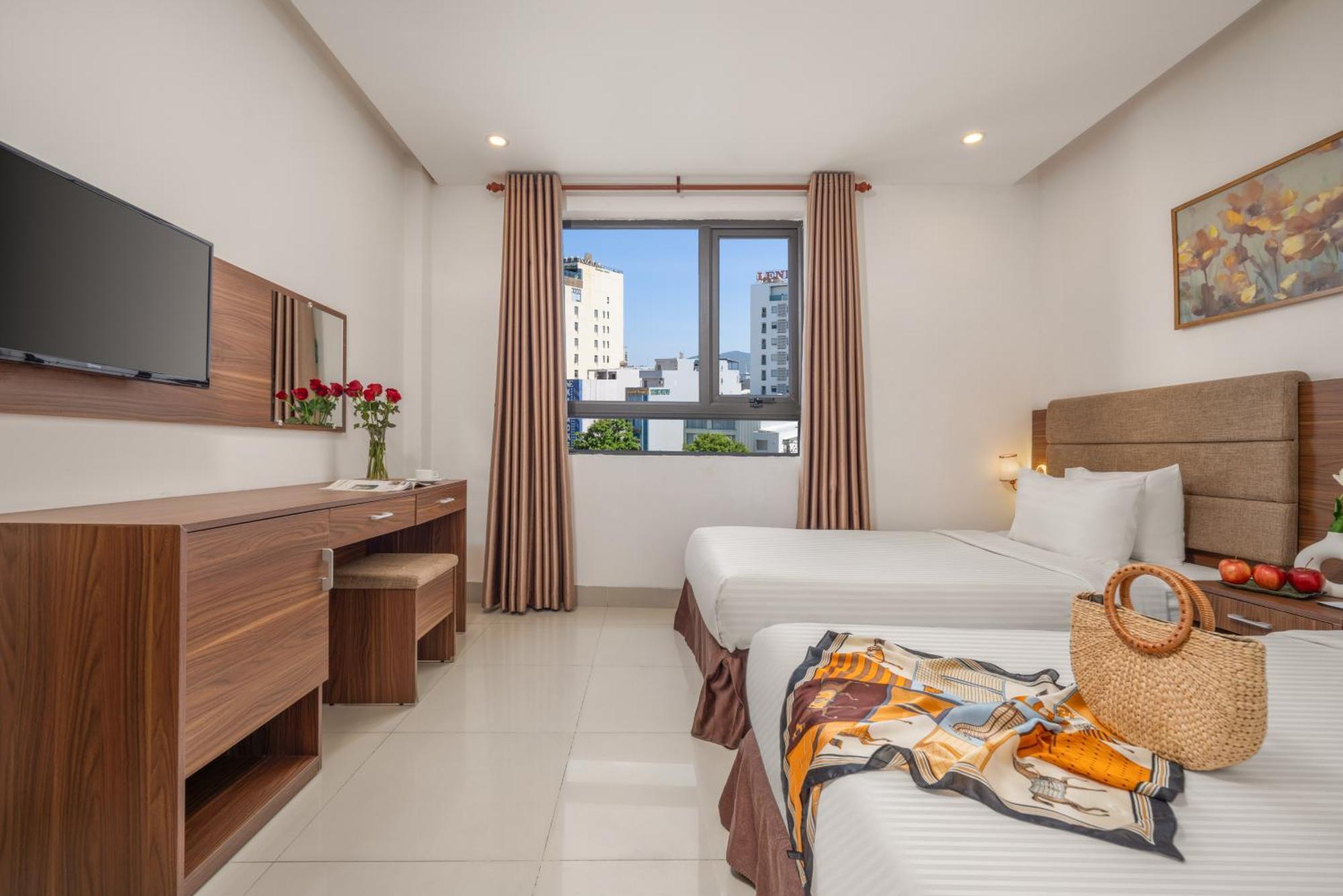 Platinum Orchid Hotel