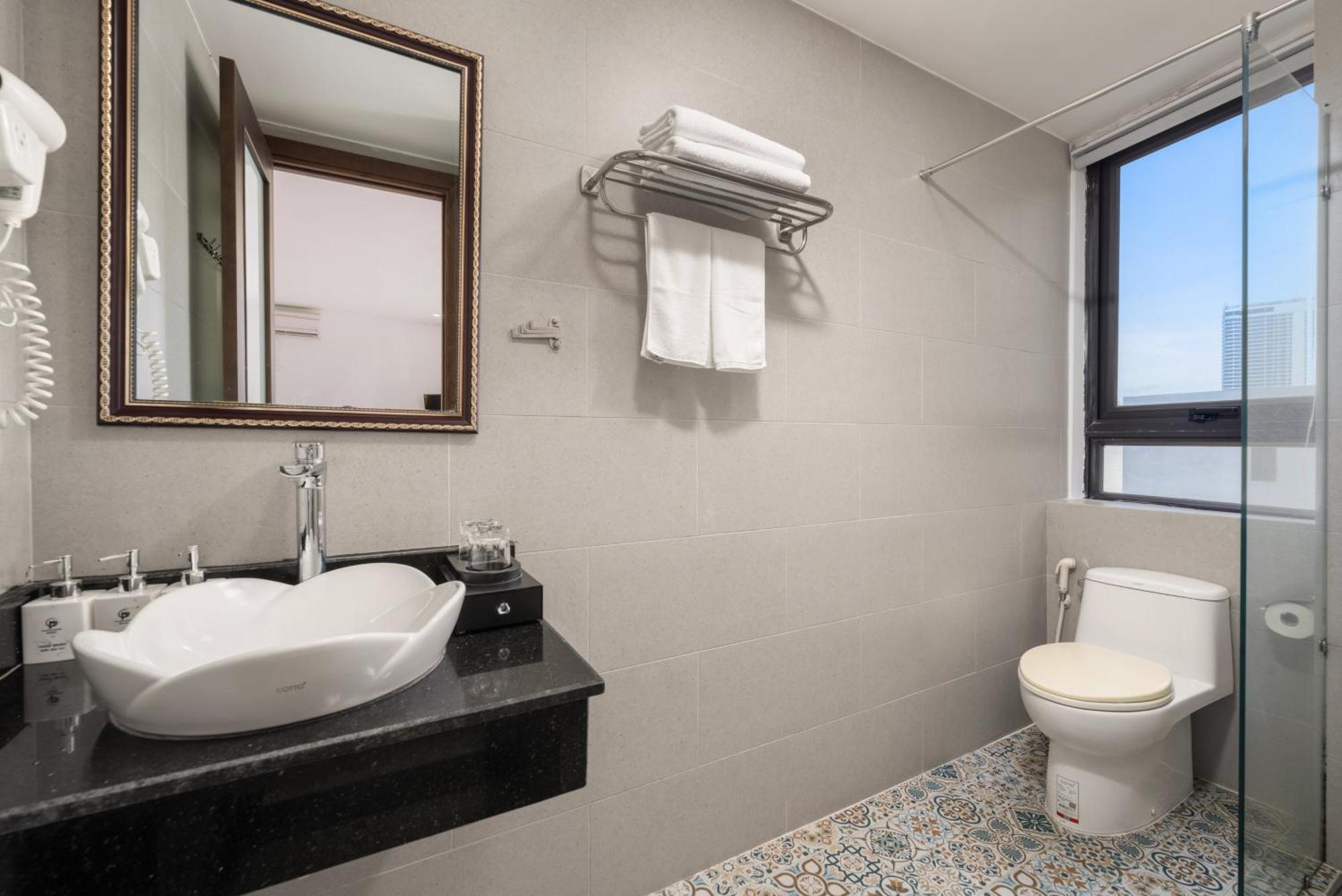 Platinum Orchid Hotel